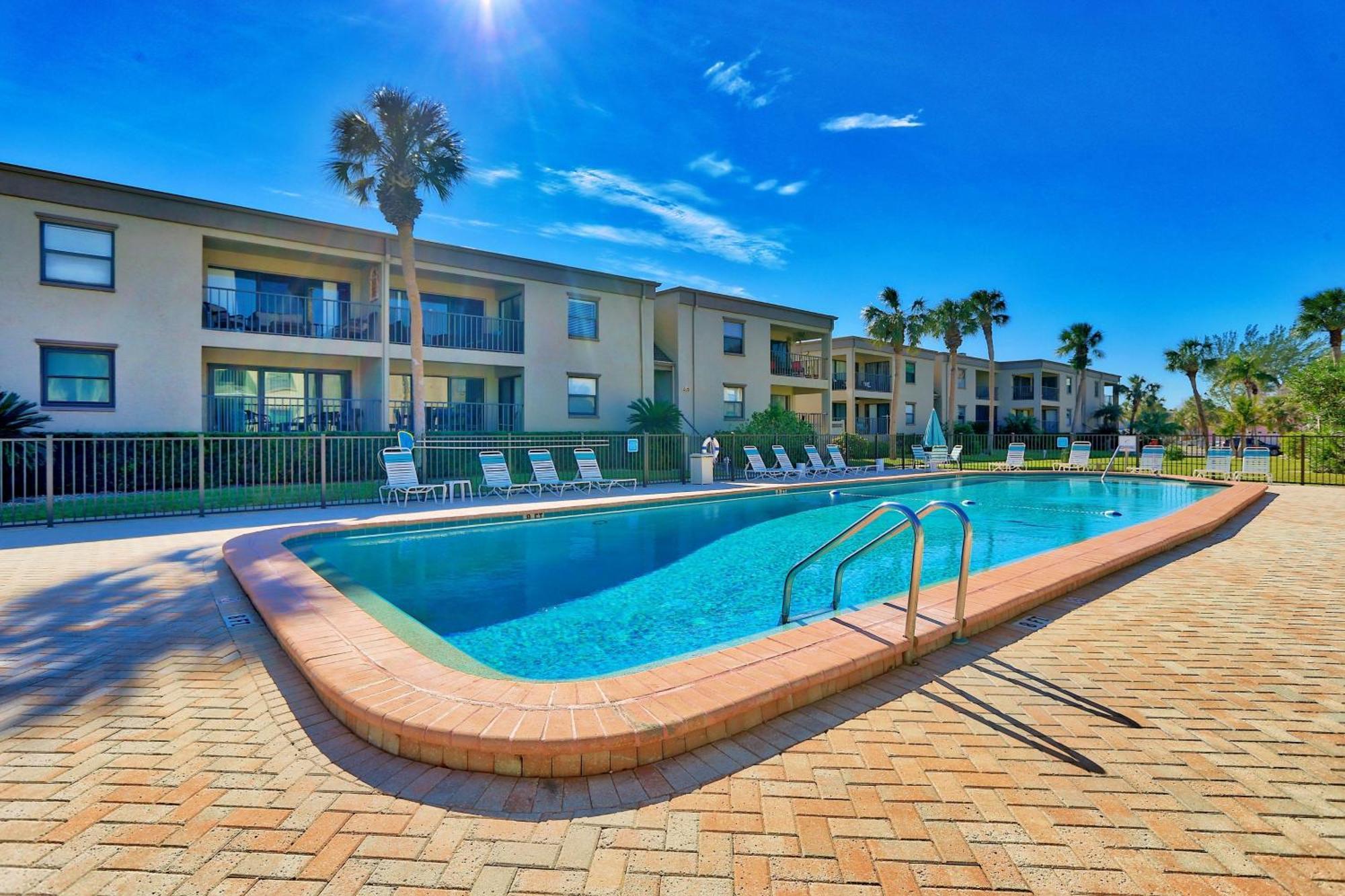 Sea Club #44 - Coral Reef Retreat Villa Clearwater Beach Exterior photo