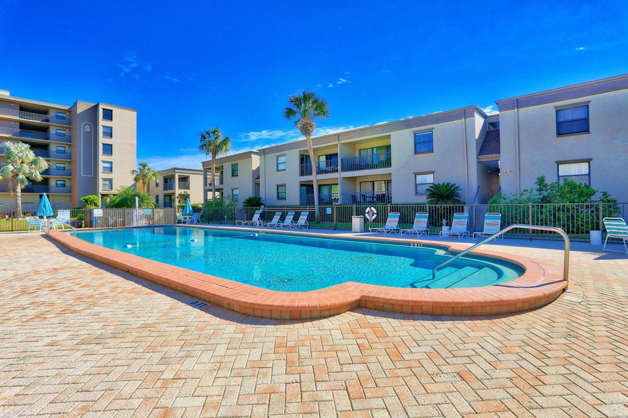 Sea Club #44 - Coral Reef Retreat Villa Clearwater Beach Exterior photo